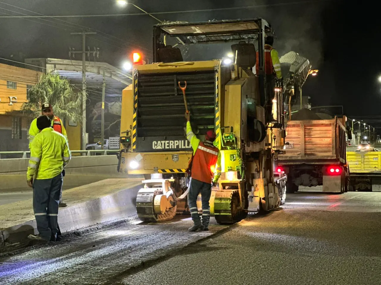 Rehabilitan puente superior de Primer Anillo Norte