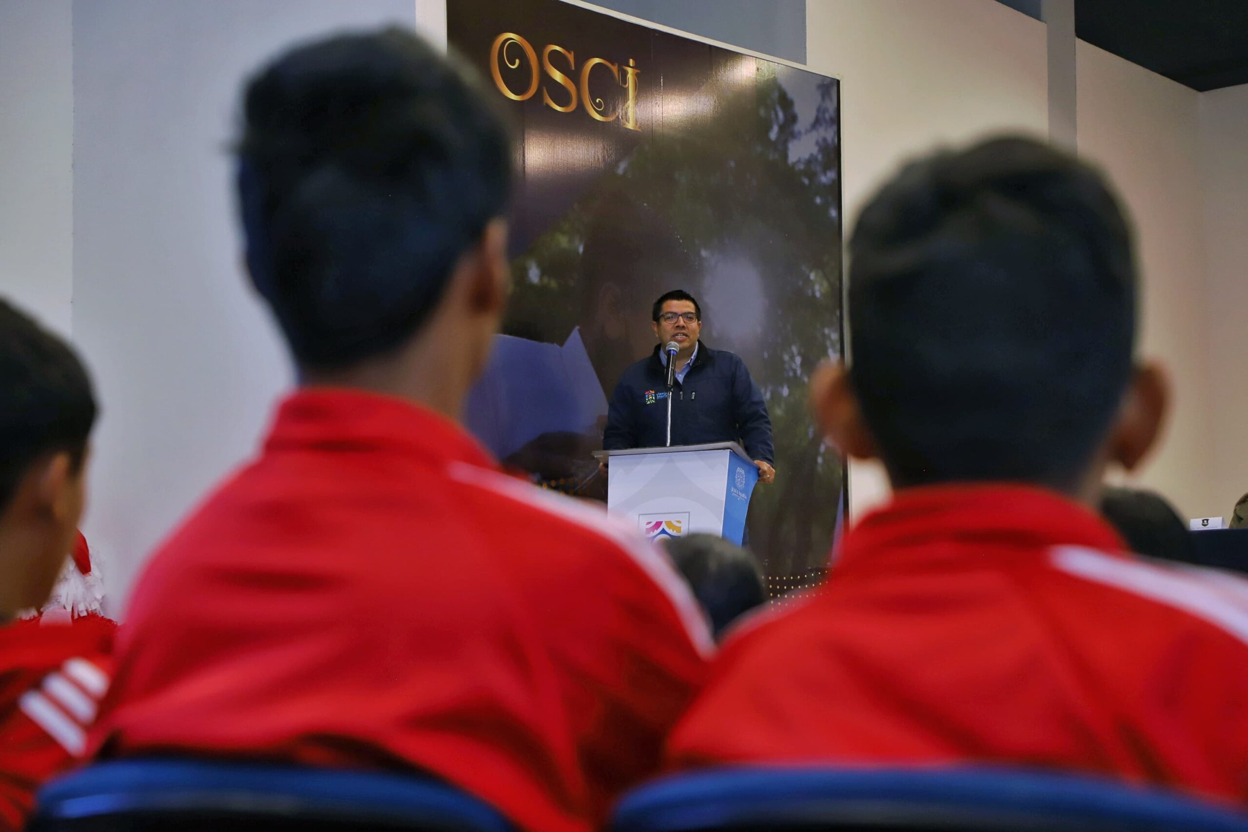 Reconoce Jesús María a jóvenes que concluyen proceso en “Resplandece y Vive”