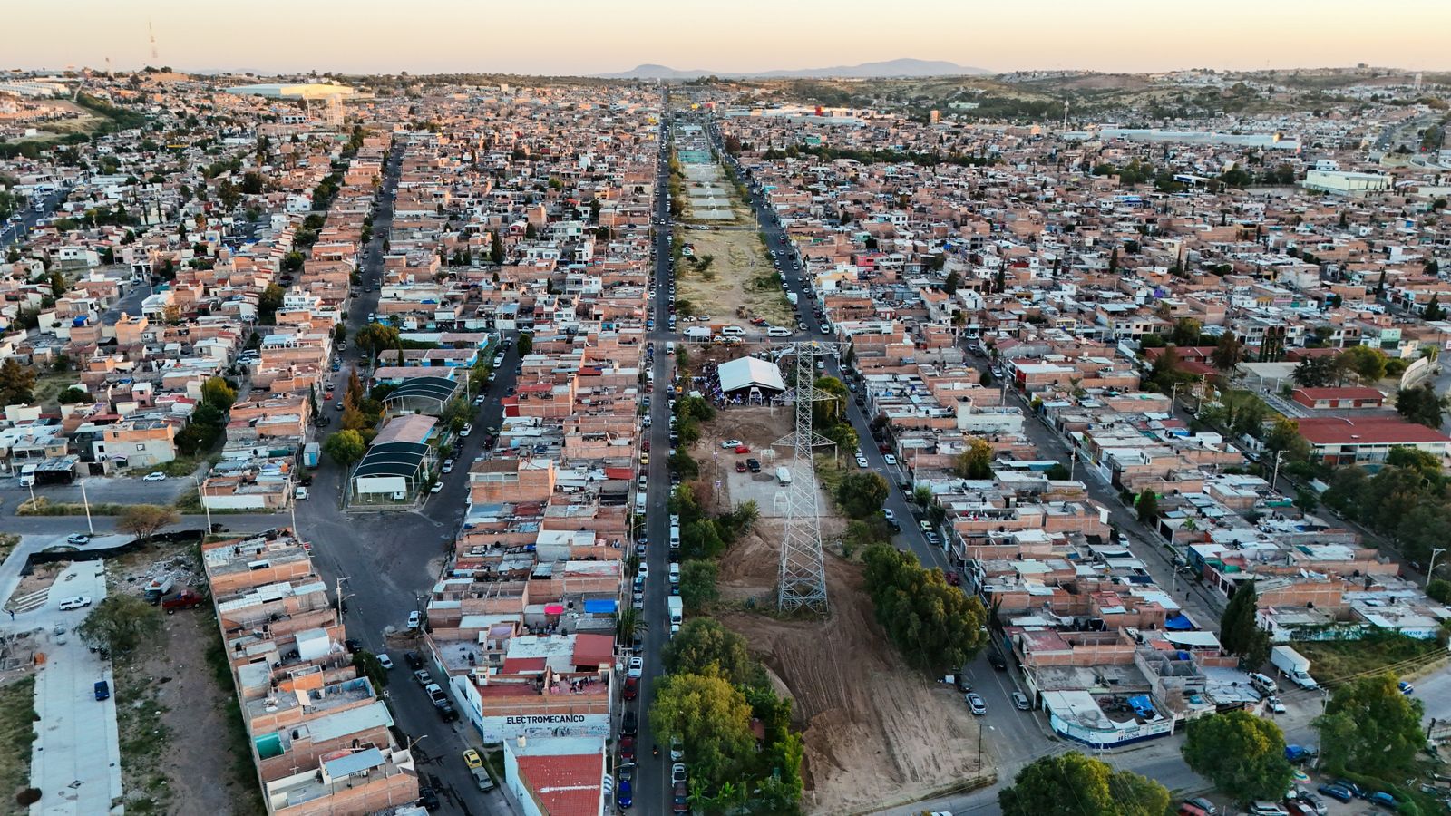 Construirán canchas deportivas y área de juegos en el Parque Lineal del Guadalupe Peralta