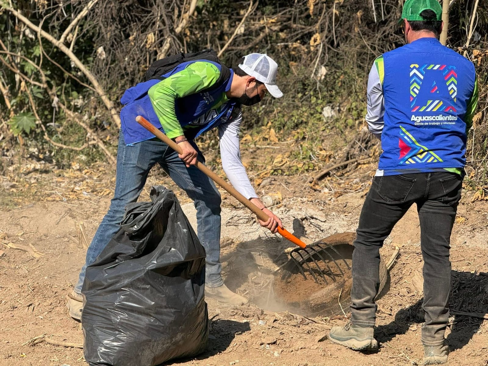 Hubo jornada de limpieza en el arroyo El Cedazo