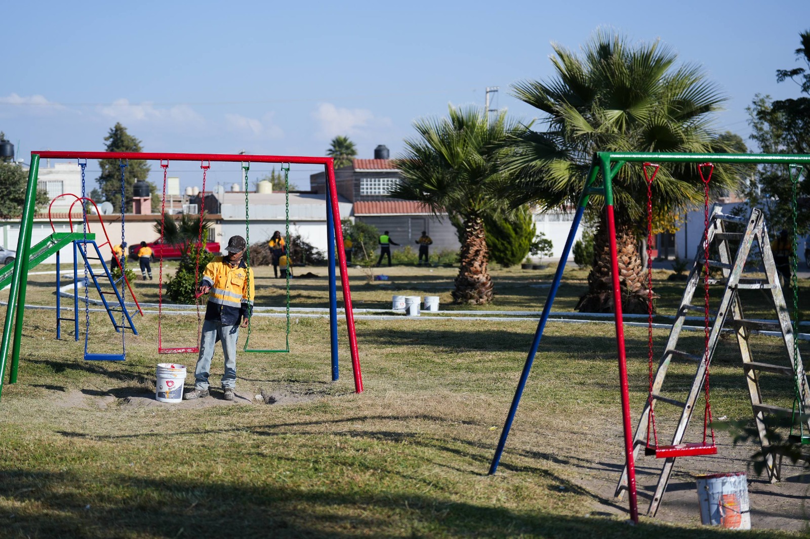 Recuperan vecinos y gobierno espacios públicos en Puertas del Sol