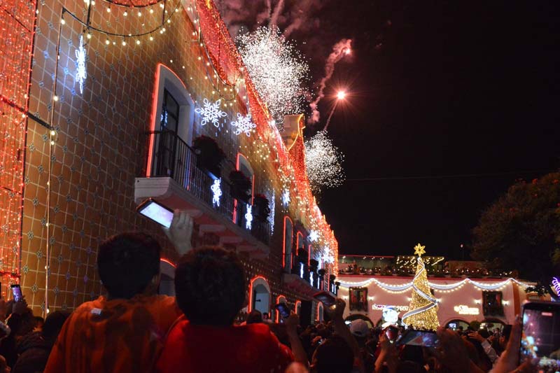 Comienza la Villa Iluminada 2025 en Atlixco: magia, luz y tradición