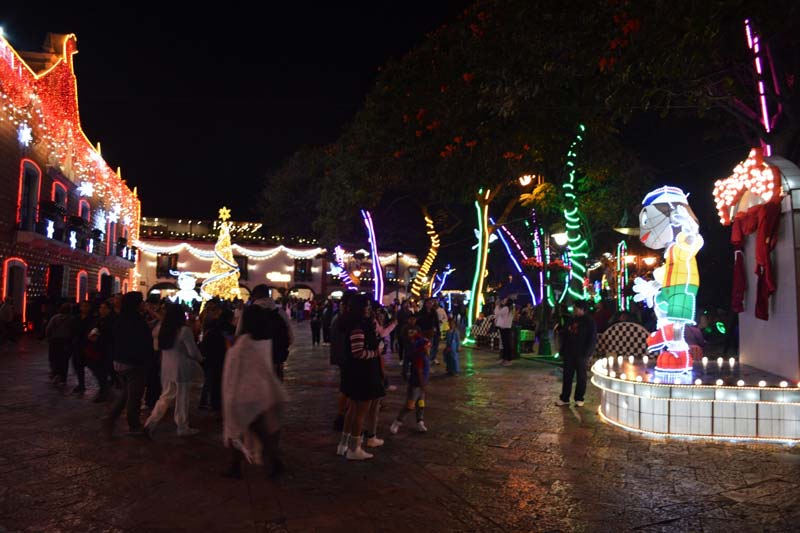 Comienza la Villa Iluminada 2025 en Atlixco: magia, luz y tradición