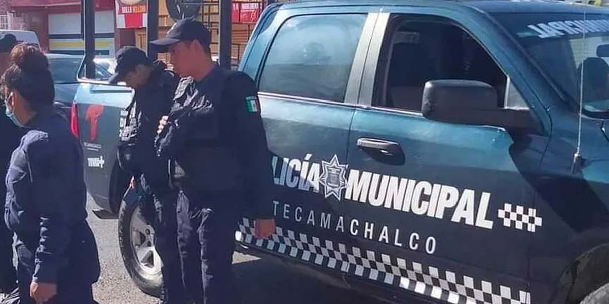 Dos presuntos ladrones casi son linchados por comerciantes en Tecamachalco