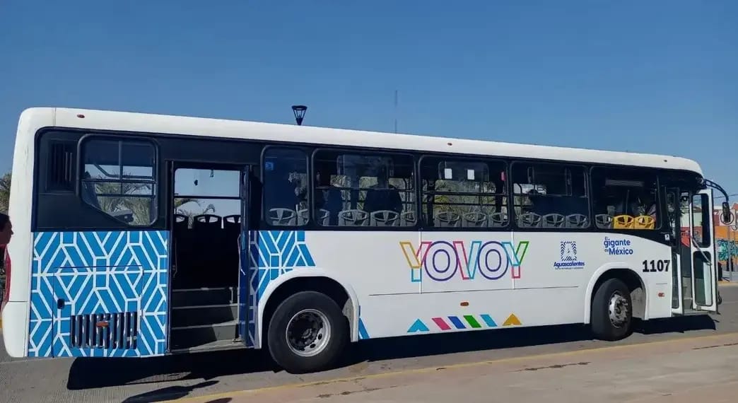 Urbanos tendrán recorridos alternos durante el Desfile de la Revolución Mexicana