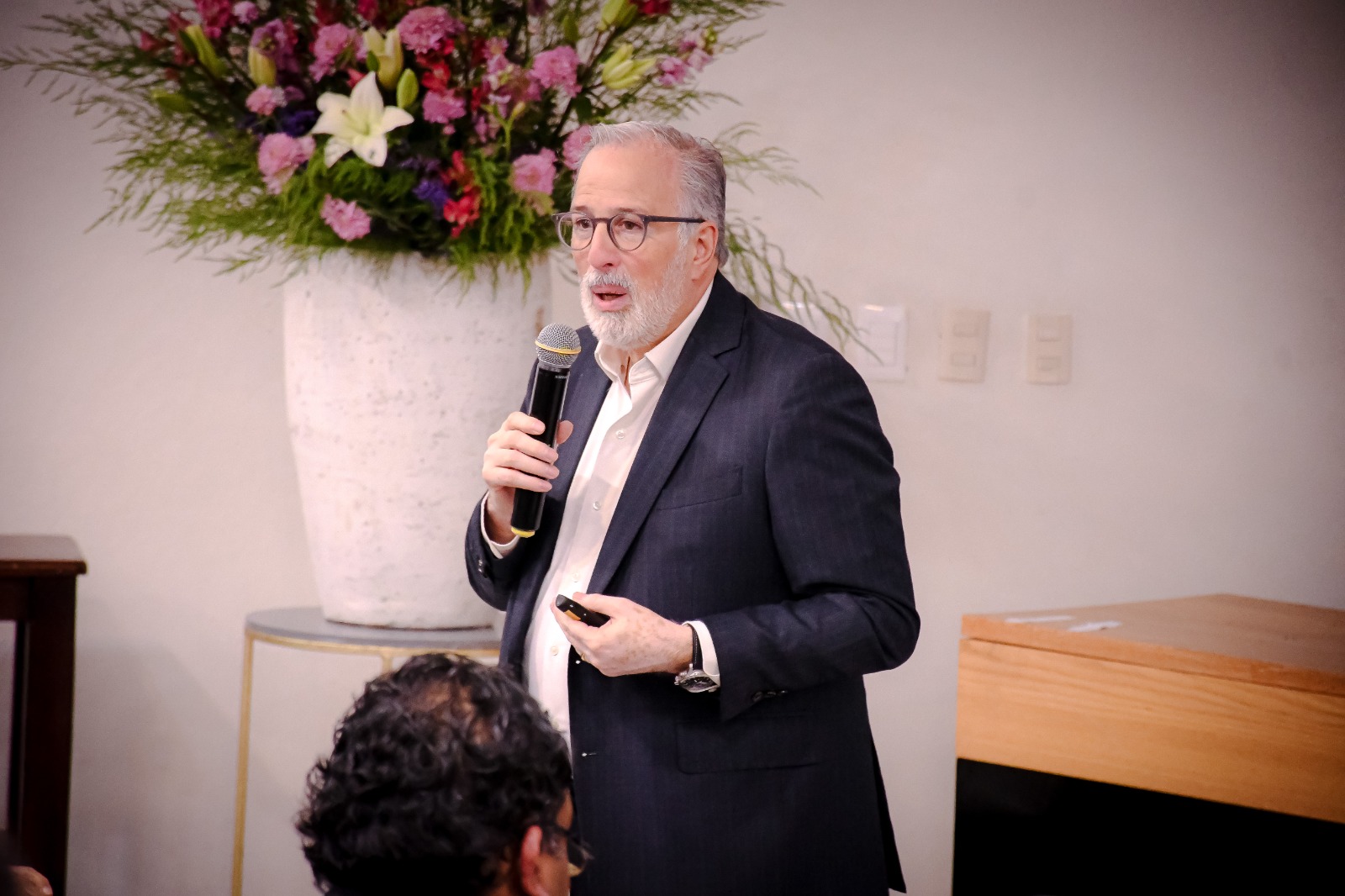 “México no está en crisis, pero sí necesita cambiar cosas&#8221;: José Antonio Meade en la UP