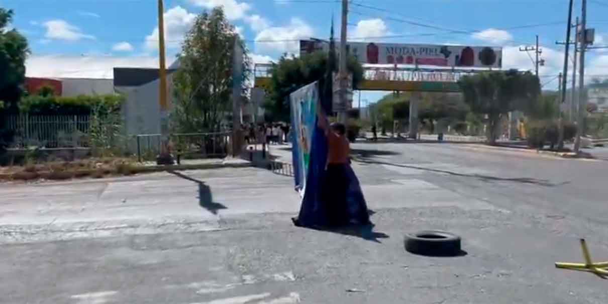 Retención de personal del TecNM intensifica protesta estudiantil en el Tecnológico de Tehuacán