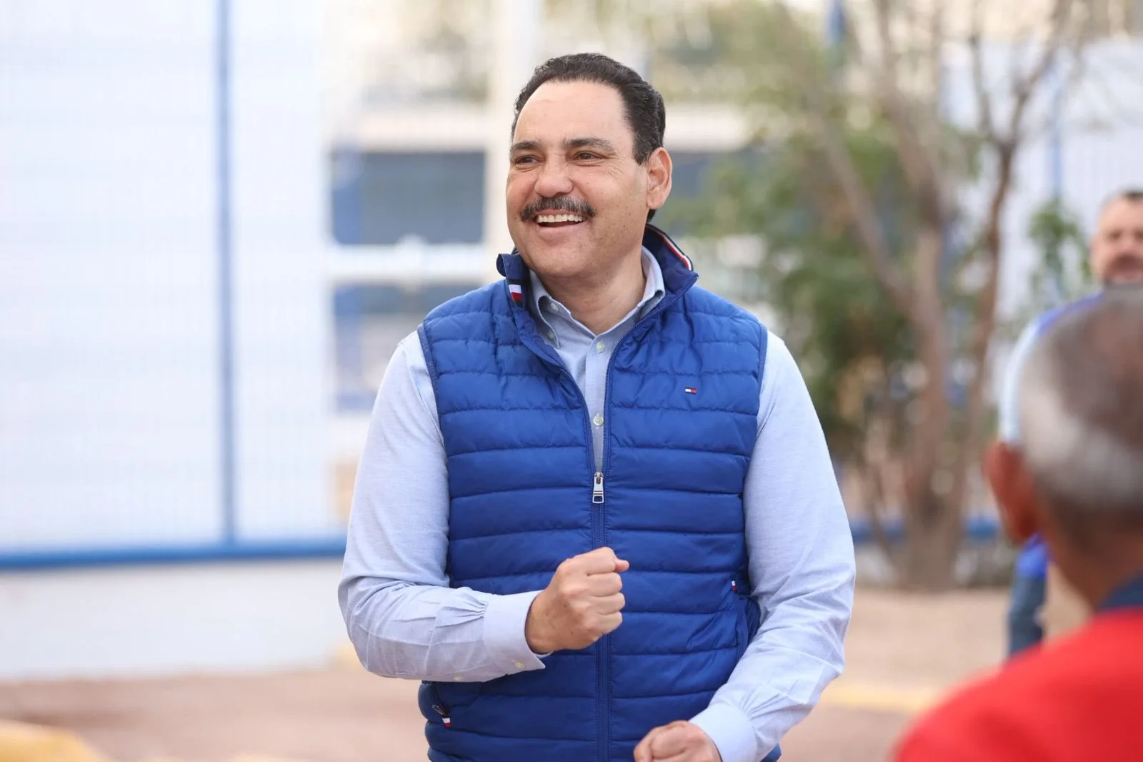 Propone Toño Martín del Campo que material hecho con IA lleve sello obligatorio