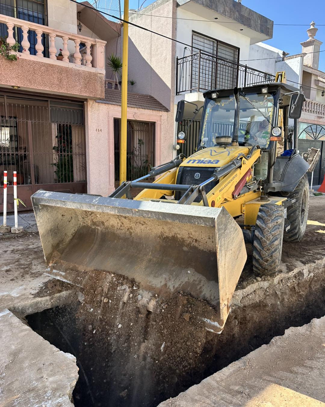 Avanzan obras de rehabilitación vial en Santa Elena y Jardines de la Concepción II
