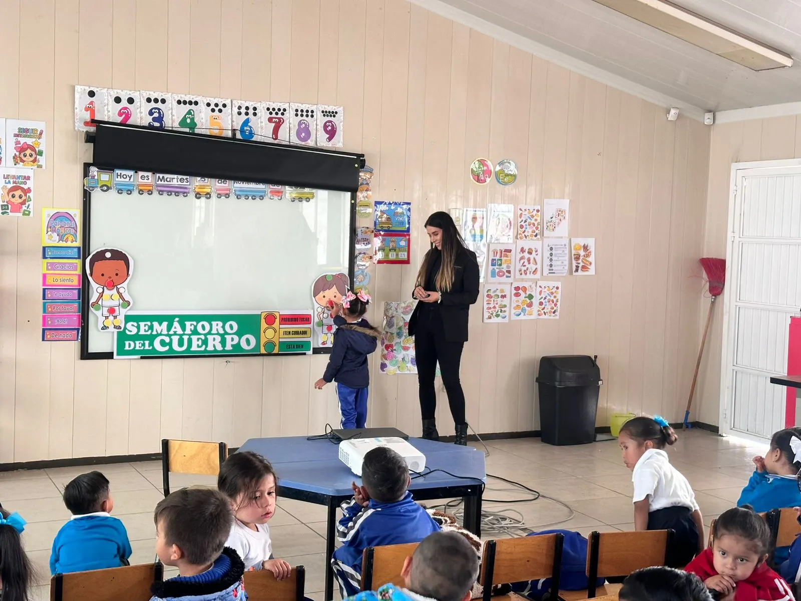 Pocas jubilaciones frenan relevo generacional en de maestros en Aguascalientes