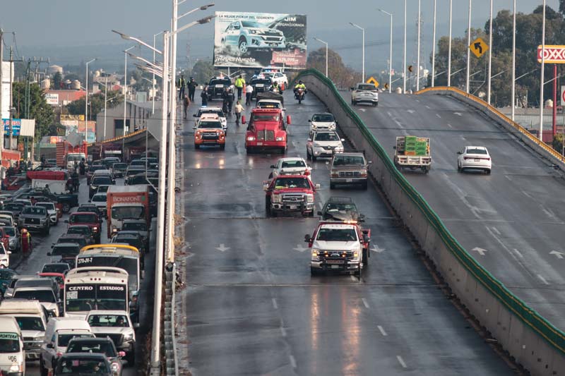 Carambola provoca cierre vial en la Central de Abasto de Puebla