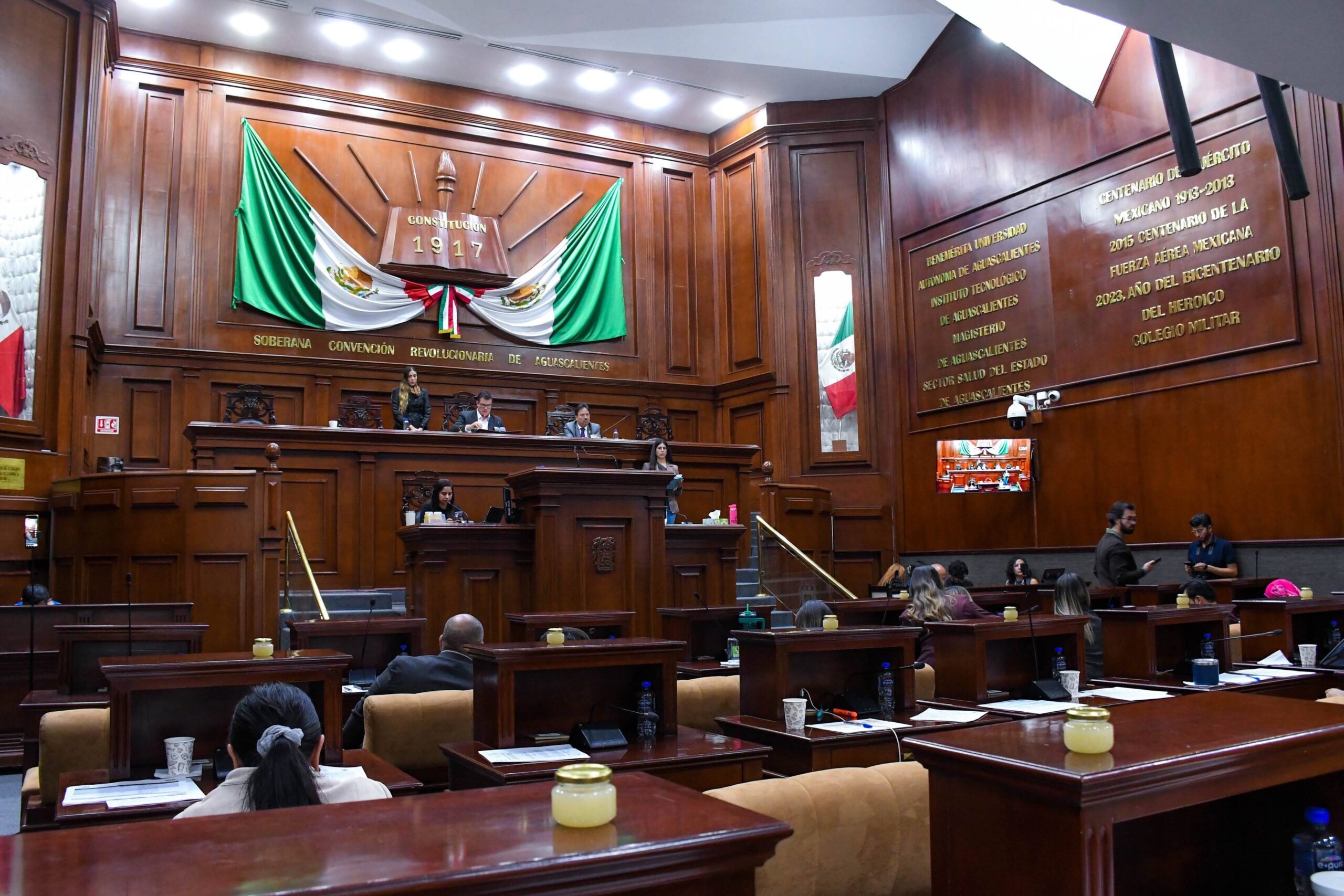 Congreso de Aguascalientes endurece penas por violencia familiar y crea delito de asedio digital