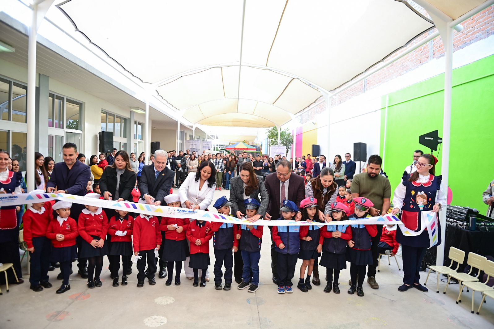 Entregan obra de rehabilitación en el Jardín de Niños &#8220;Vicenta Trujillo&#8221;