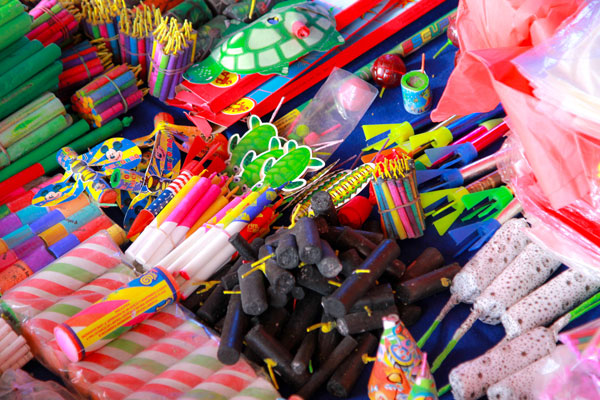 Llaman a denunciar puntos de venta clandestinos de pirotecnia