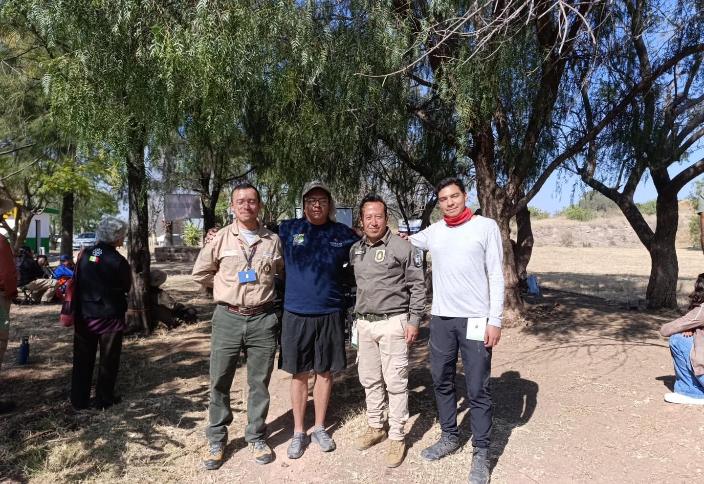 Realizan pláticas de concientización ambiental en el Cerro del Muerto
