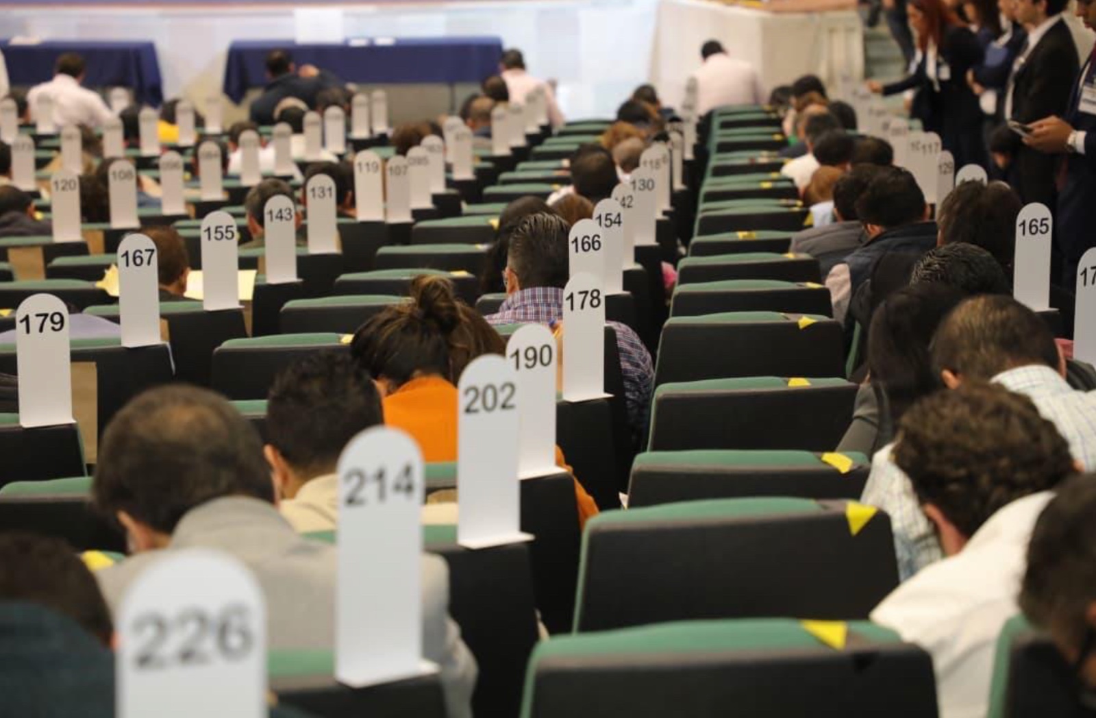 Guanajuato hará obligatorios y periódicos los exámenes para nuevas notarías