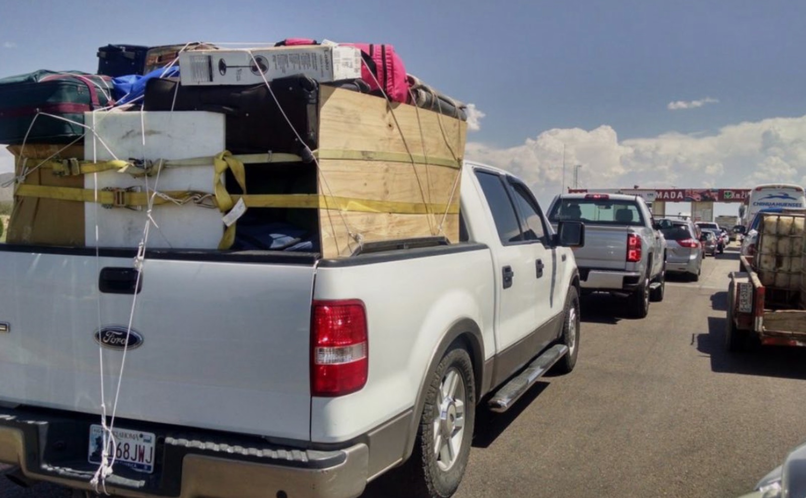 Reportan saldo blanco en caravana migrante; más de 5 mil vehículos ingresan a Guanajuato 