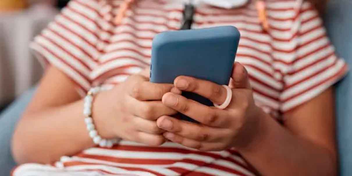 Menores de edad sin redes sociales