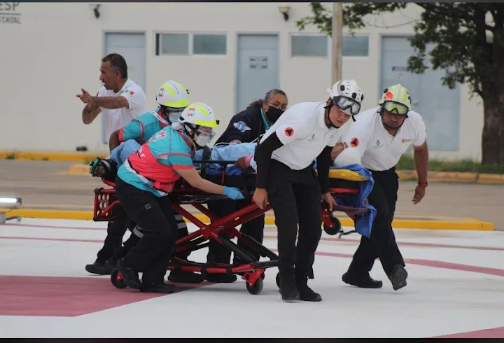 Emergencias sin pausa: así trabajan hospitales y transporte médico en Durango