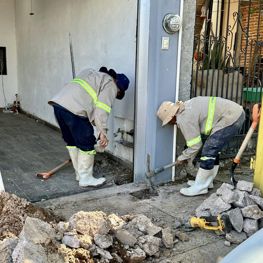 Concluye MIAA obras y realiza bacheo tras reparación de fugas de agua