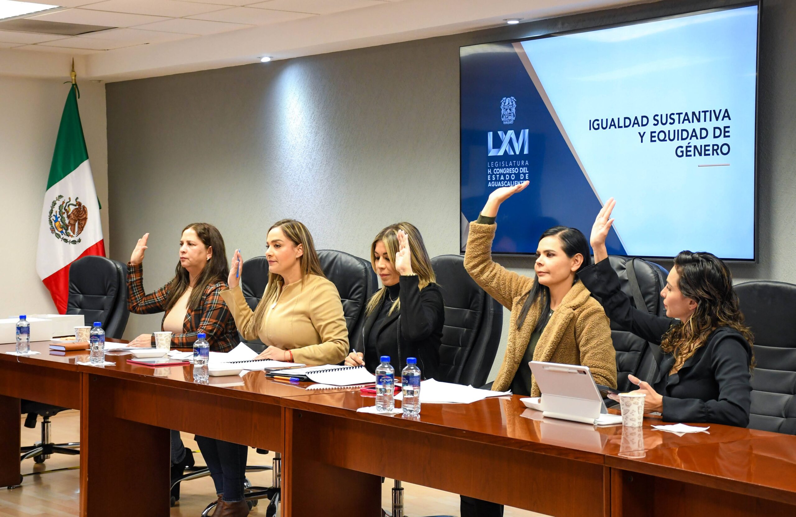 Congreso aprueba reformas en protección civil, igualdad y derechos sociales