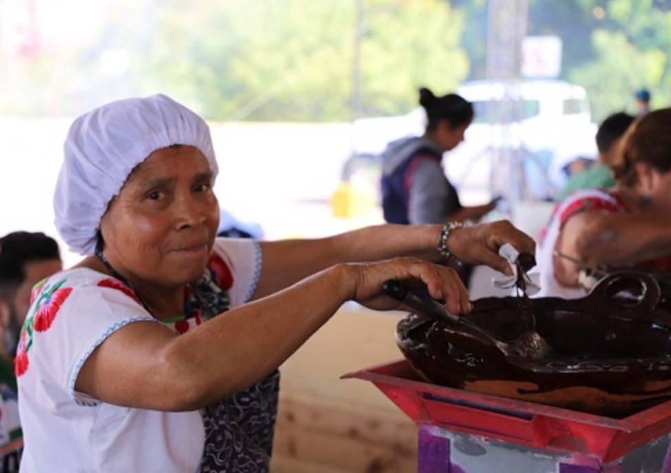 Cocina tradicional de Guanajuato llega a la Feria de León con 24 cocineras ancestrales