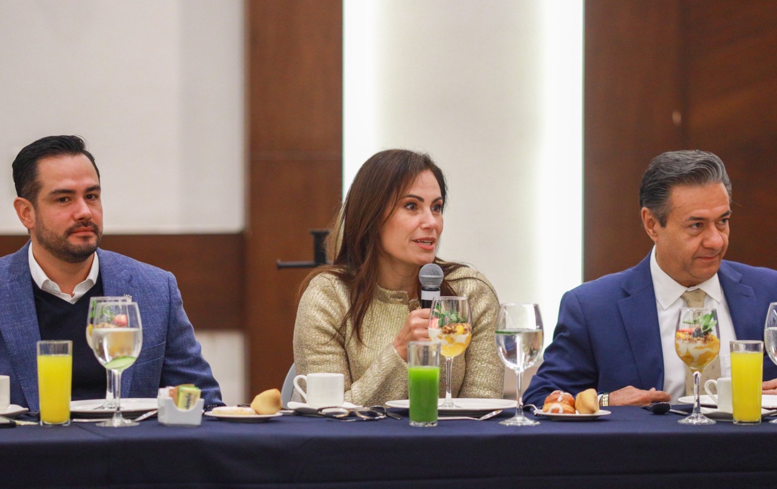 Alcaldesa de León mantiene postura crítica dentro del PAN