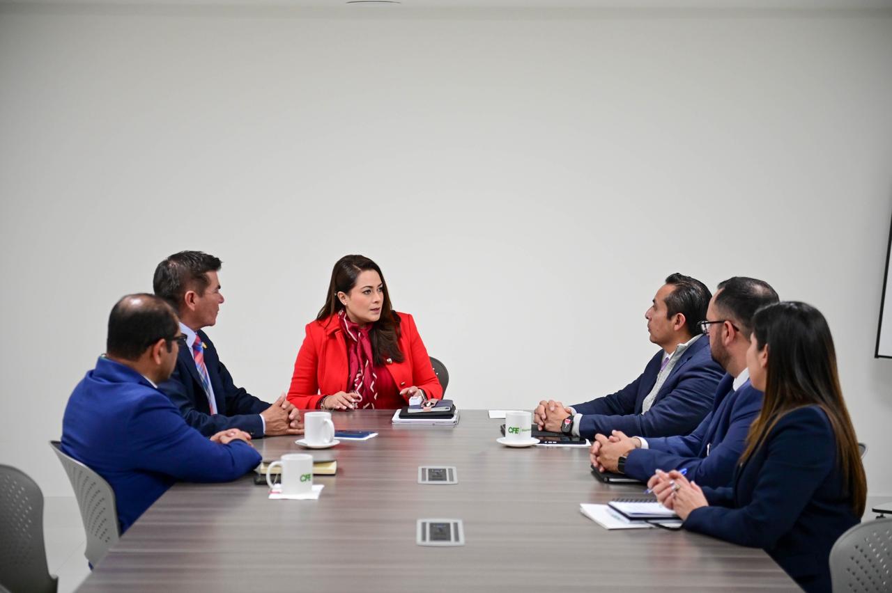 Gobierno de Aguascalientes y CFE revisan estrategia para garantizar suministro eléctrico