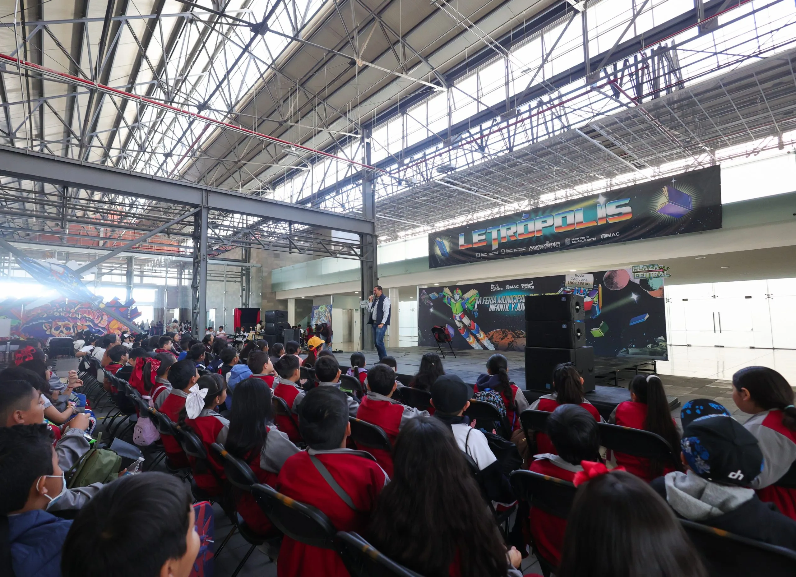 Inicia la 1ª Feria Municipal del Libro Infantil y Juvenil en Aguascalientes