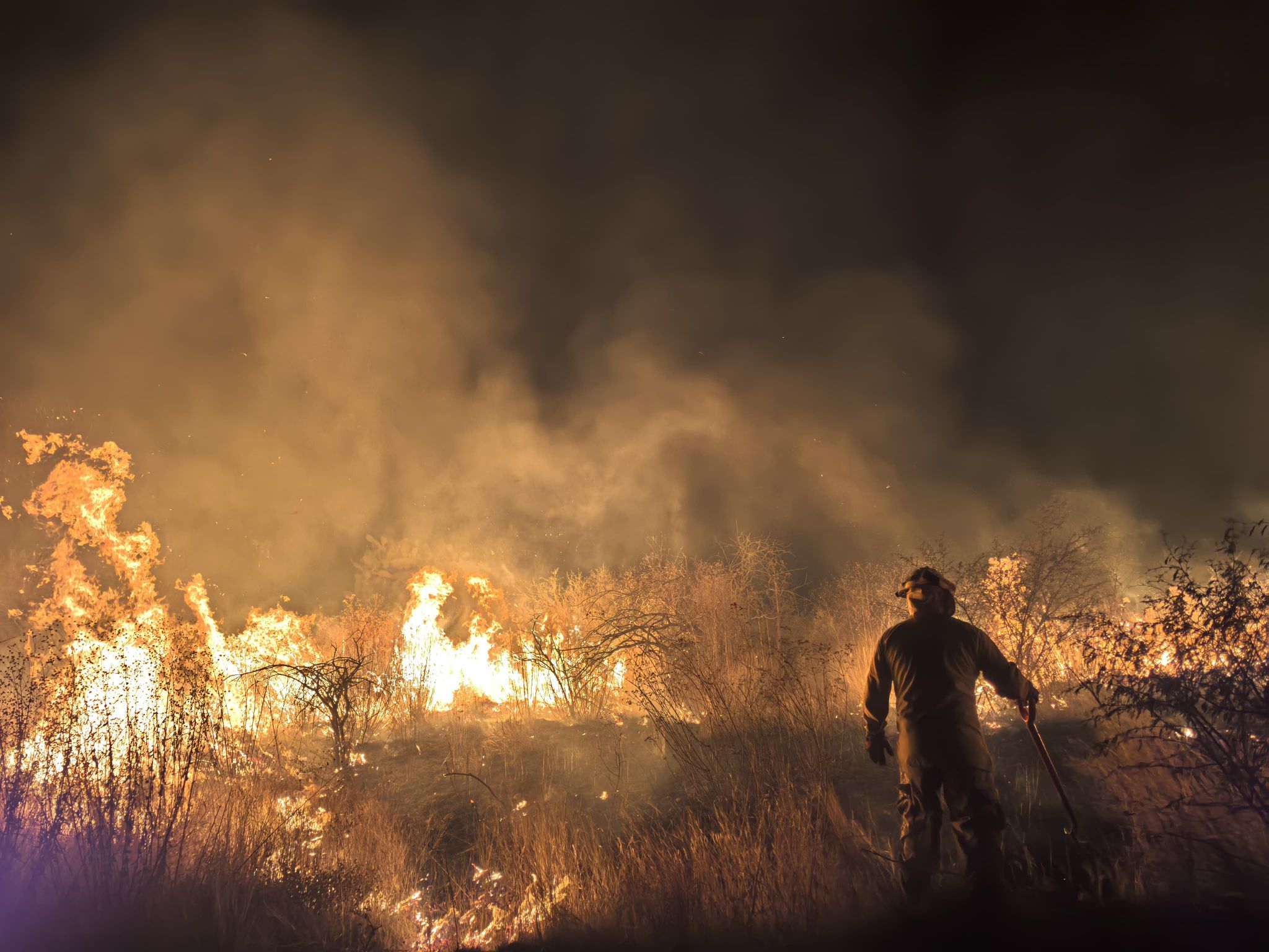 Temporada de incendios: ¿cuánta agua potable gasta cada siniestro?