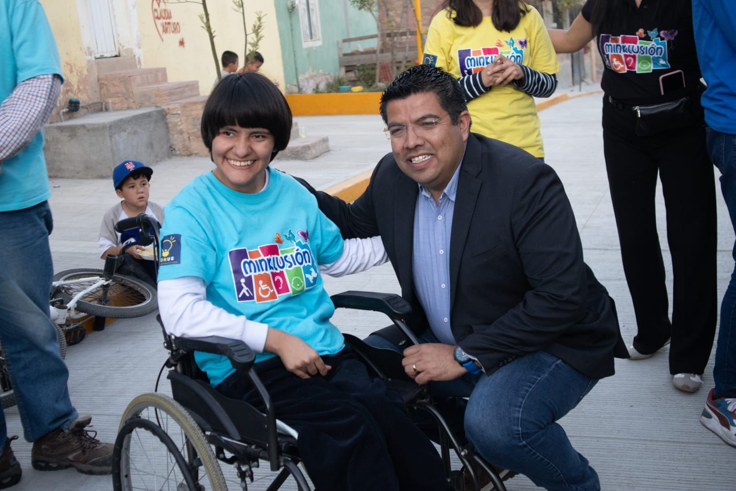 Rehabilitan vialidad en La Tomatina, Jesús María