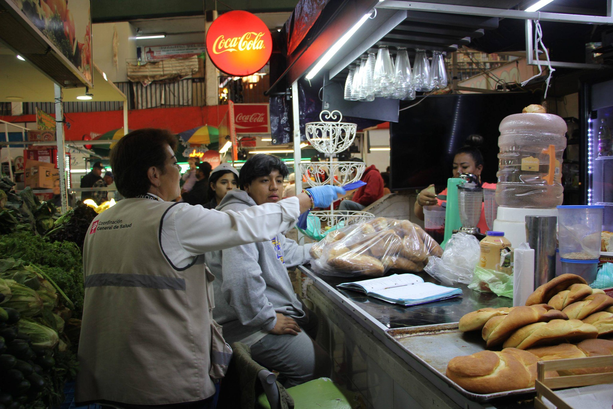 Recibe Salud Municipal hasta 20 reportes por semana por falta de cofia o cubrebocas