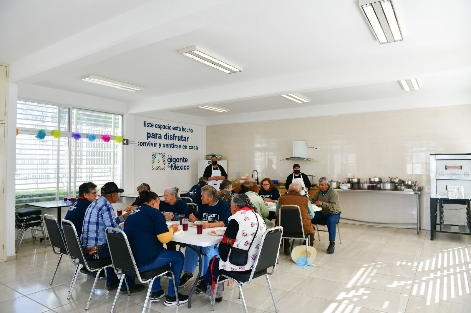 Inauguran estancia y comedor para adultos mayores en San Francisco de los Romo
