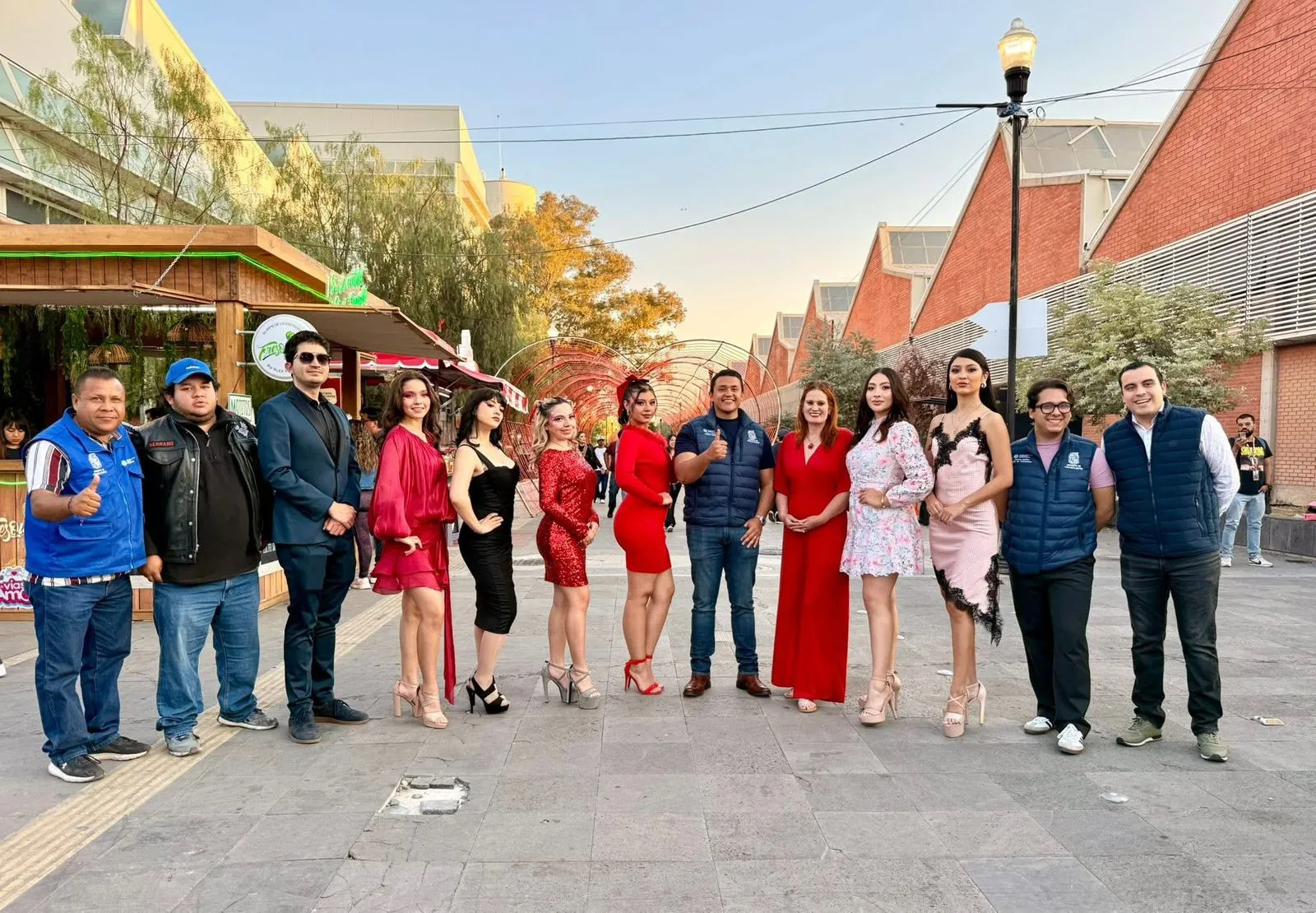 Invitan a jóvenes a participar en la convocatoria “Modelo por un Día”