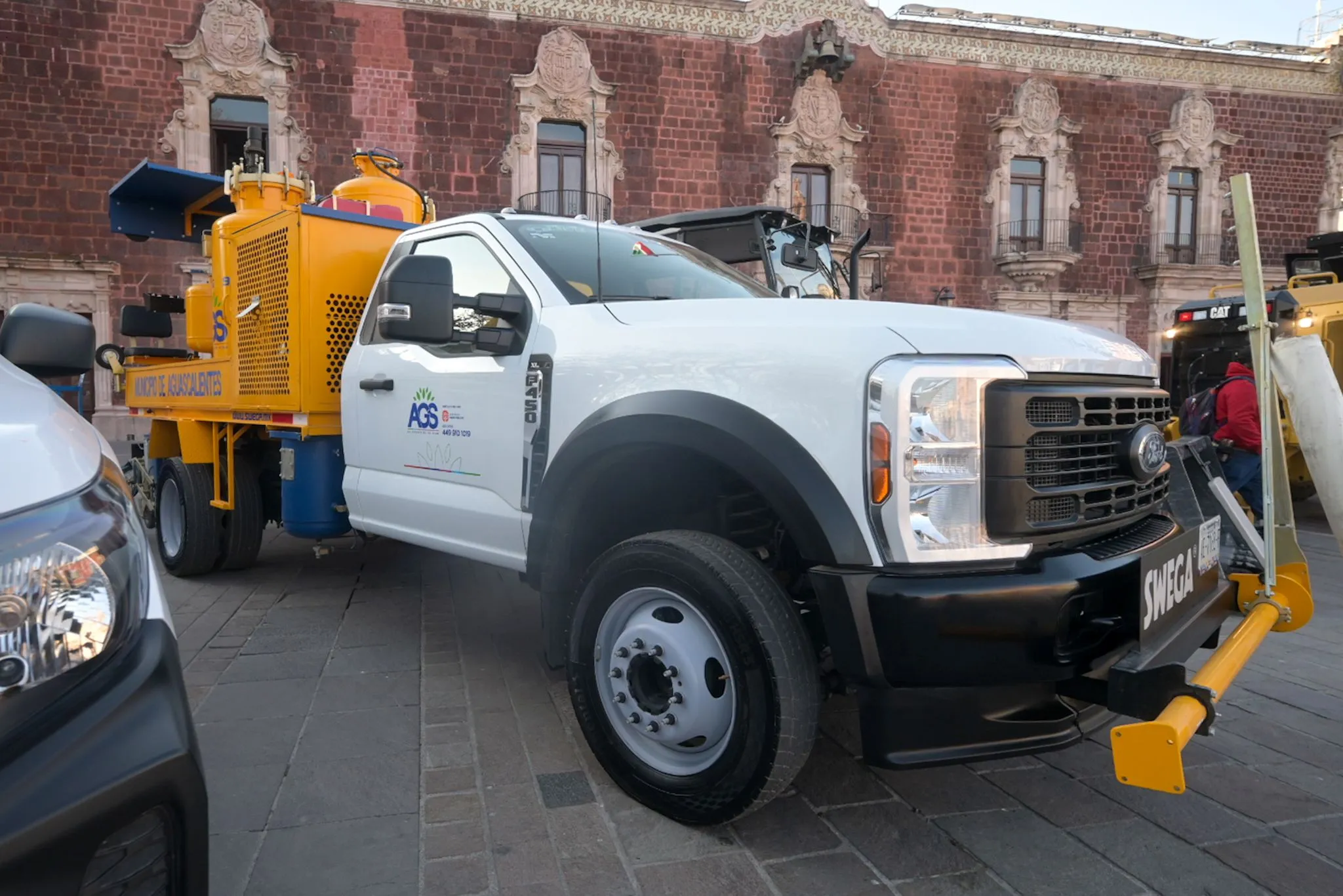 Dotan al Ayuntamiento de vehículos y maquinaria