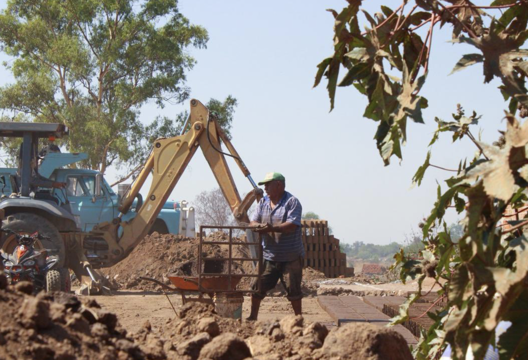 Hornos ecológicos reducirían 70% de contaminación en ladrilleras de León