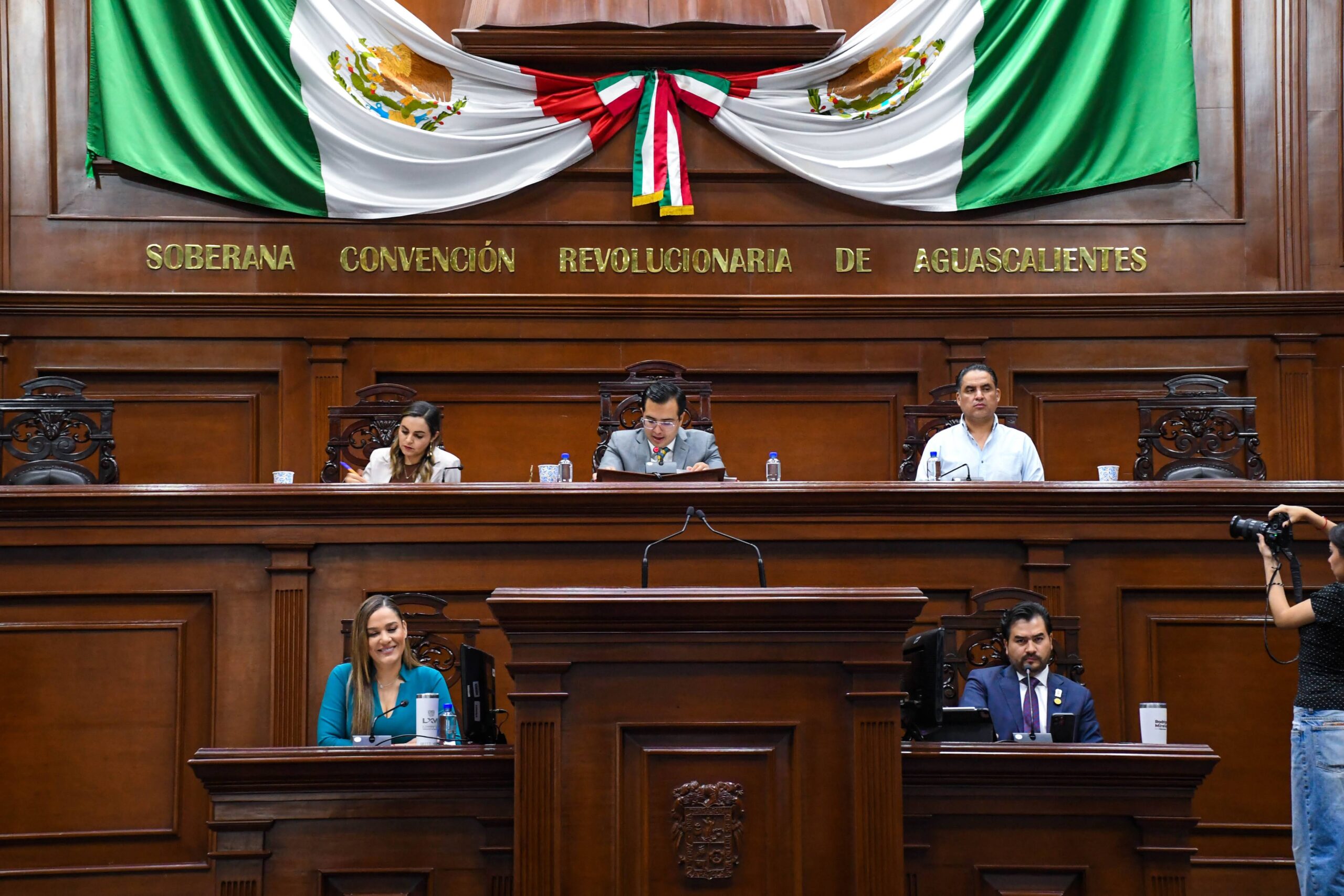 Diputados avalan reformas en seguridad pública, educación y regulación urbana