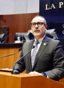 imagen: Senador por Baja California Máximo García López en uso de la tribuna / Nw Noticias Baja California