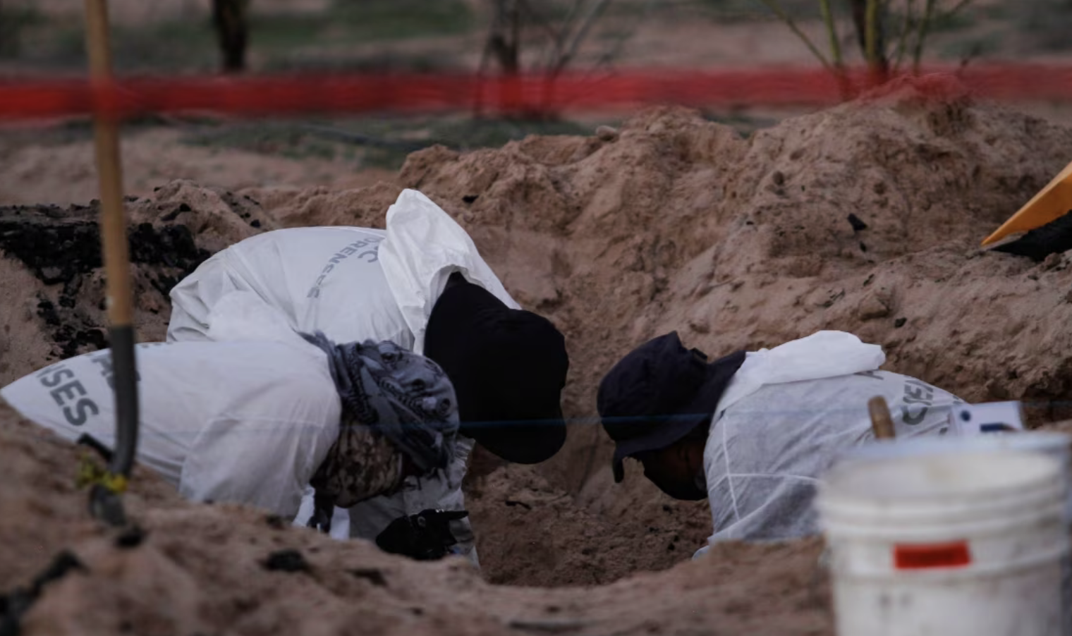 Clausuran pozos usados por el crimen en Guanajuato para evitar su reutilización