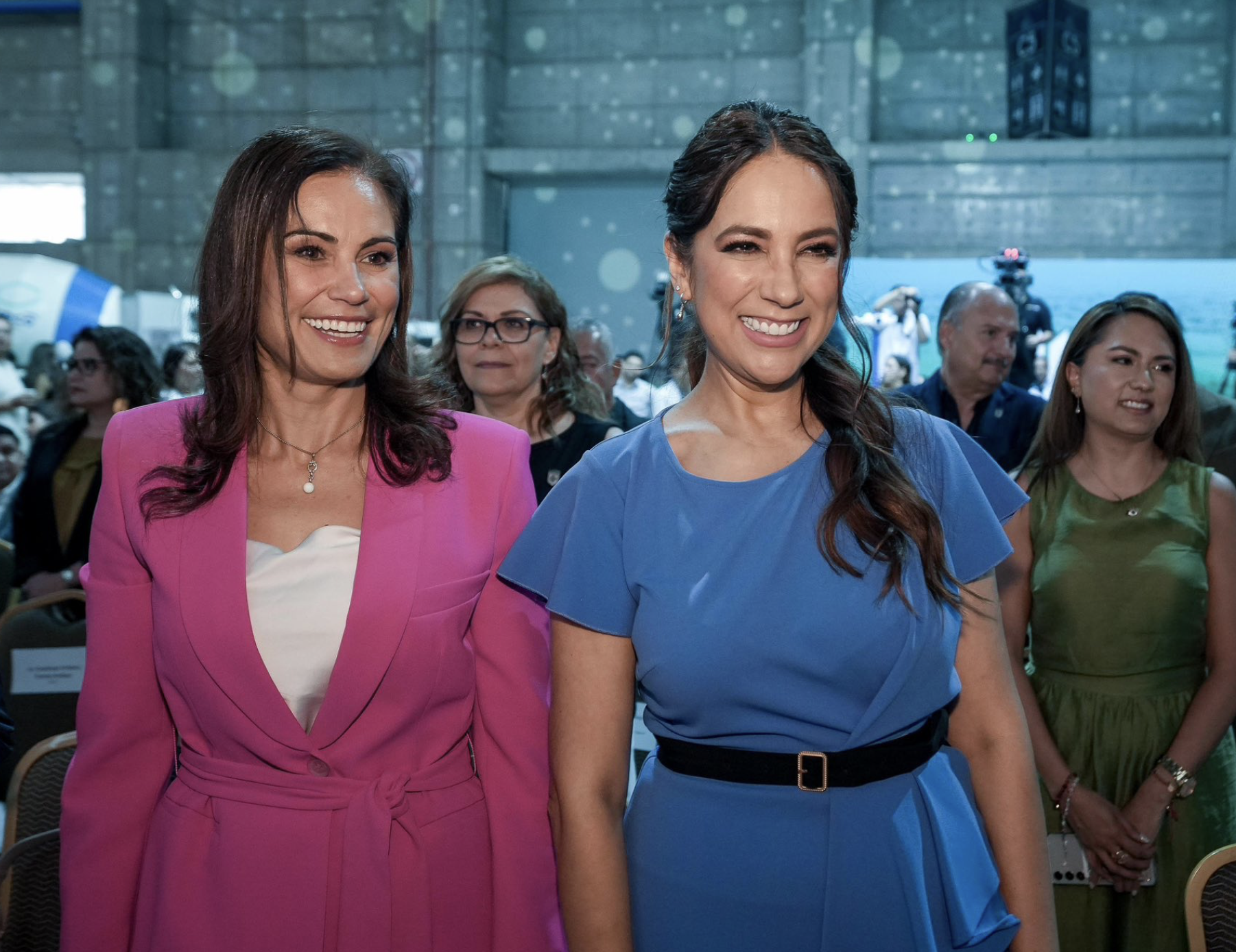 Pide gobernadora diálogo en León tras adhesión de alcaldesa a MC