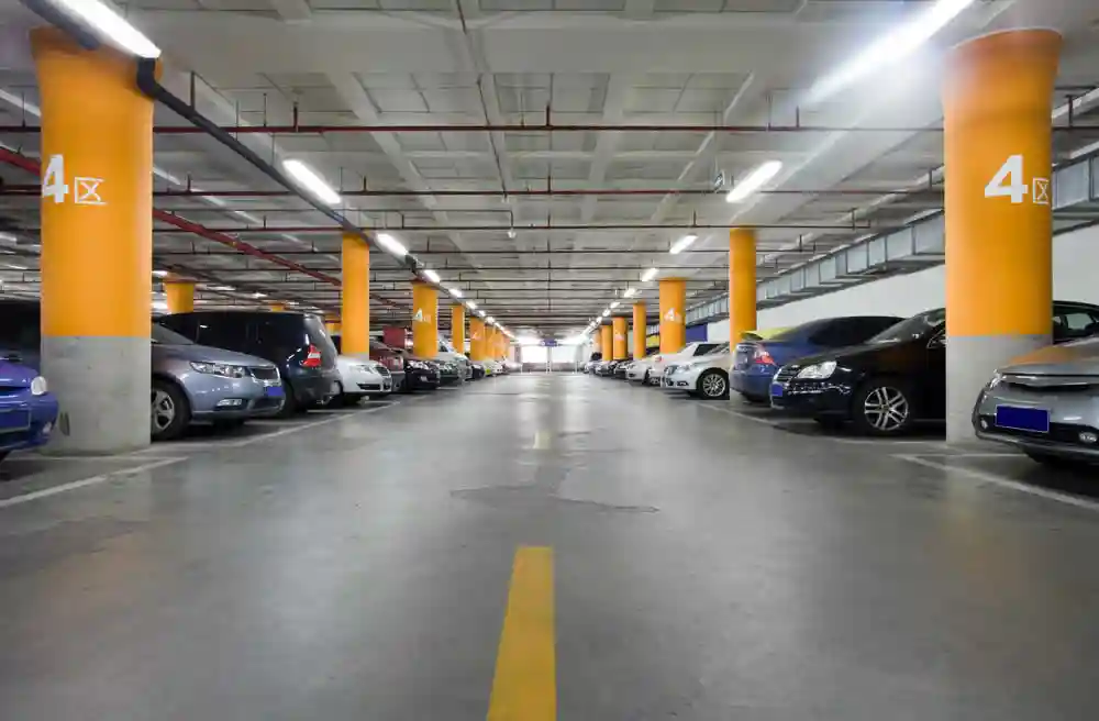 Esto es lo que debes saber sobre las tarifas de estacionamientos en la FNSM