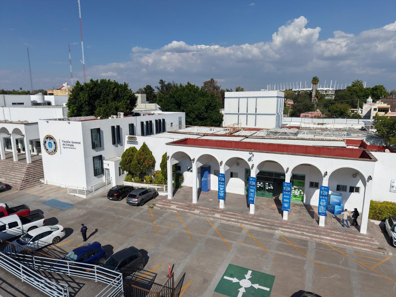 Vinculan a proceso a notario de Aguascalientes por fraude