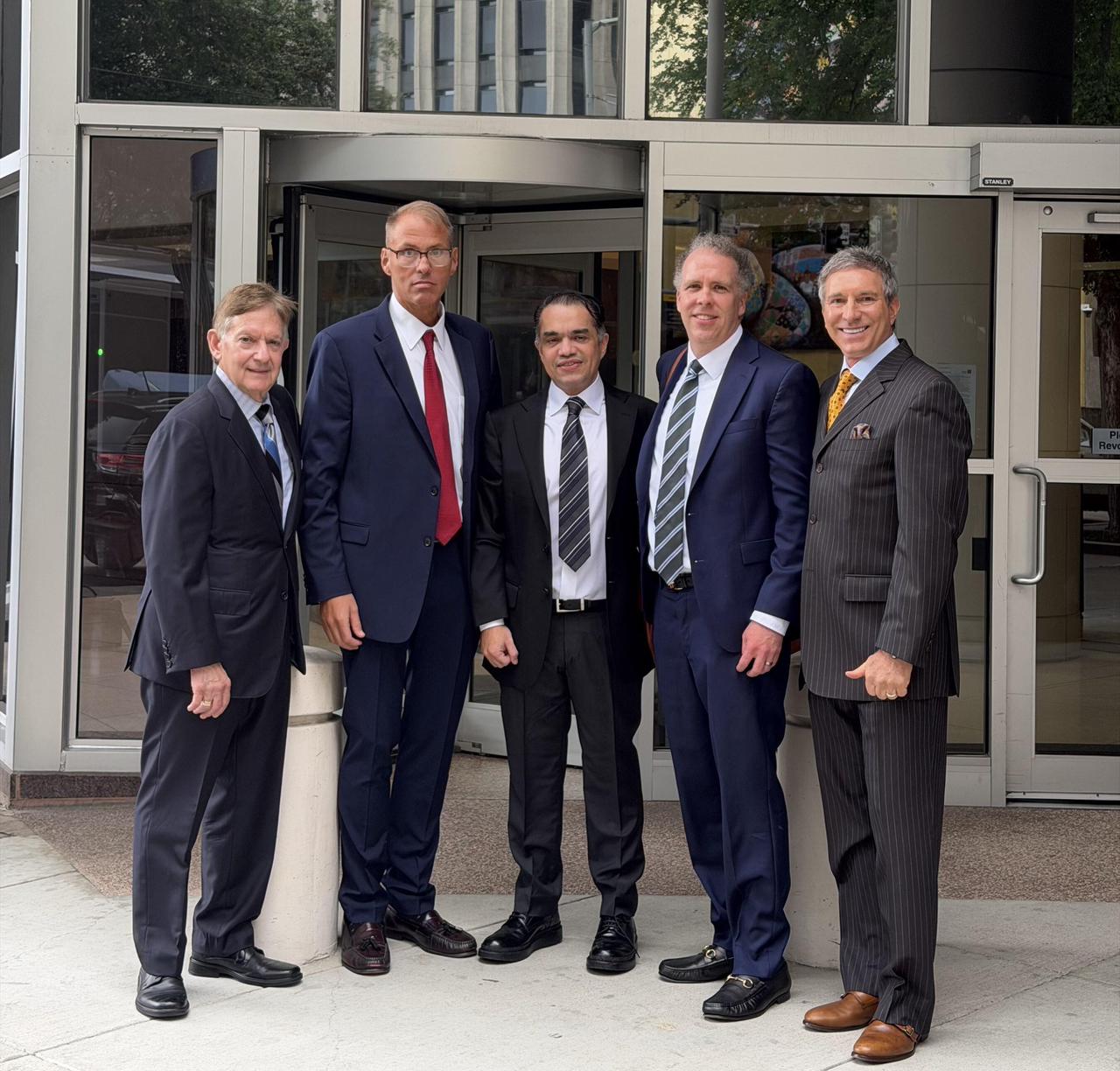 Juez en Houston absuelve al empresario mexicano Alexandro Rovirosa