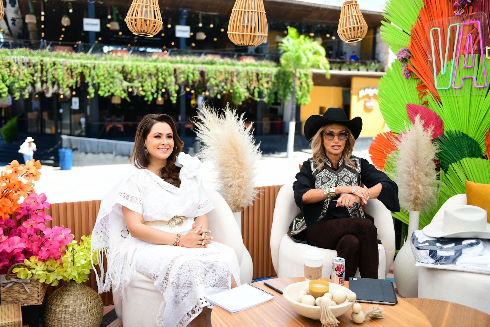 Promueven FNSM en programa de Adela Micha