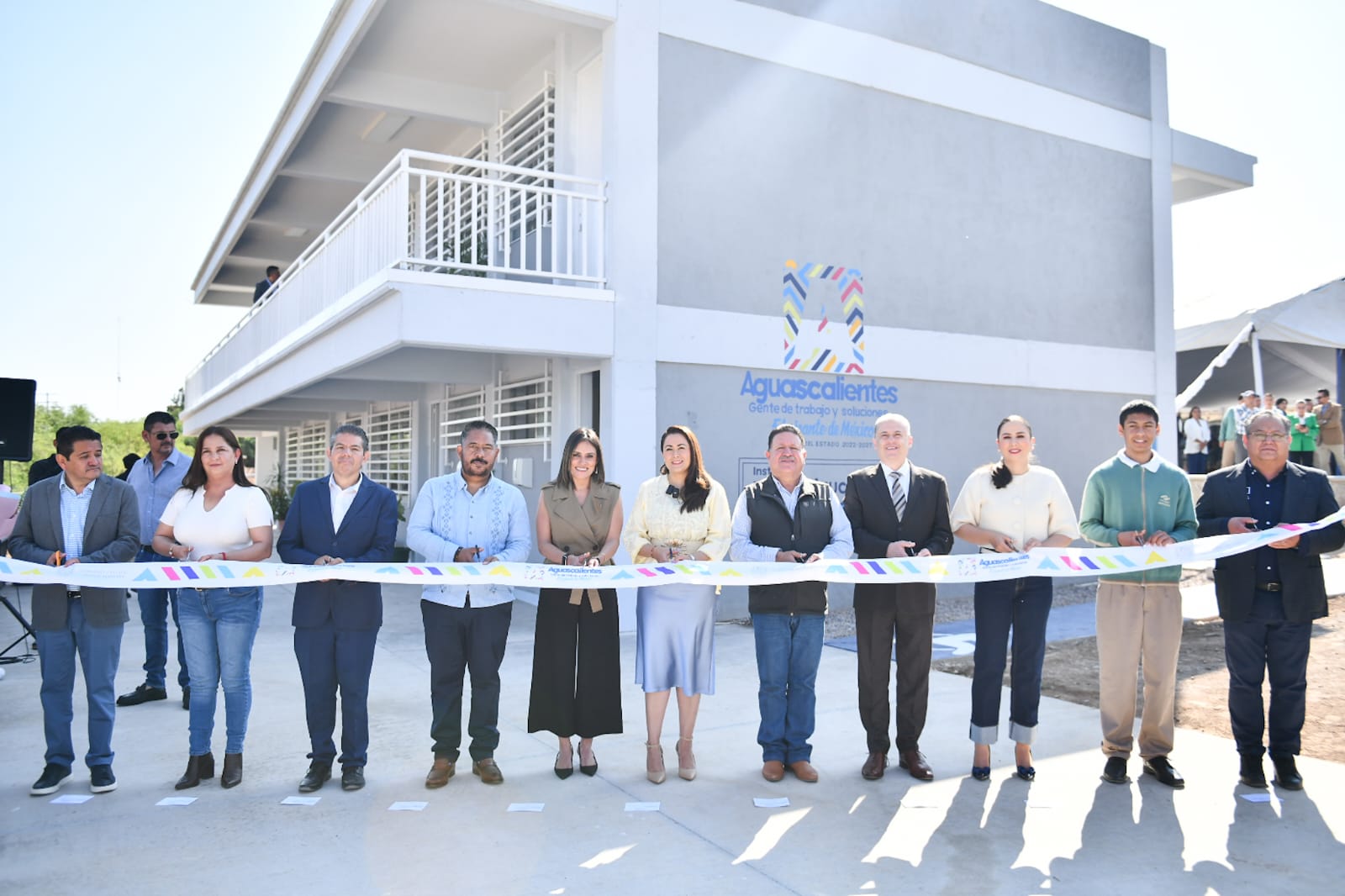 Inauguran Conalep y entregan nuevas instalaciones de Telebachillerato Comunitario