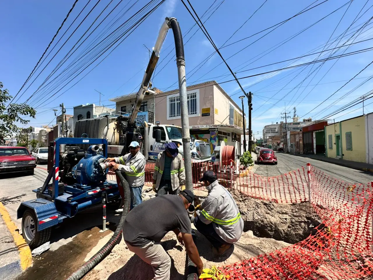 Llama INAGUA a intensificar reparaciones: hasta un 45% del agua se pierde en fugas