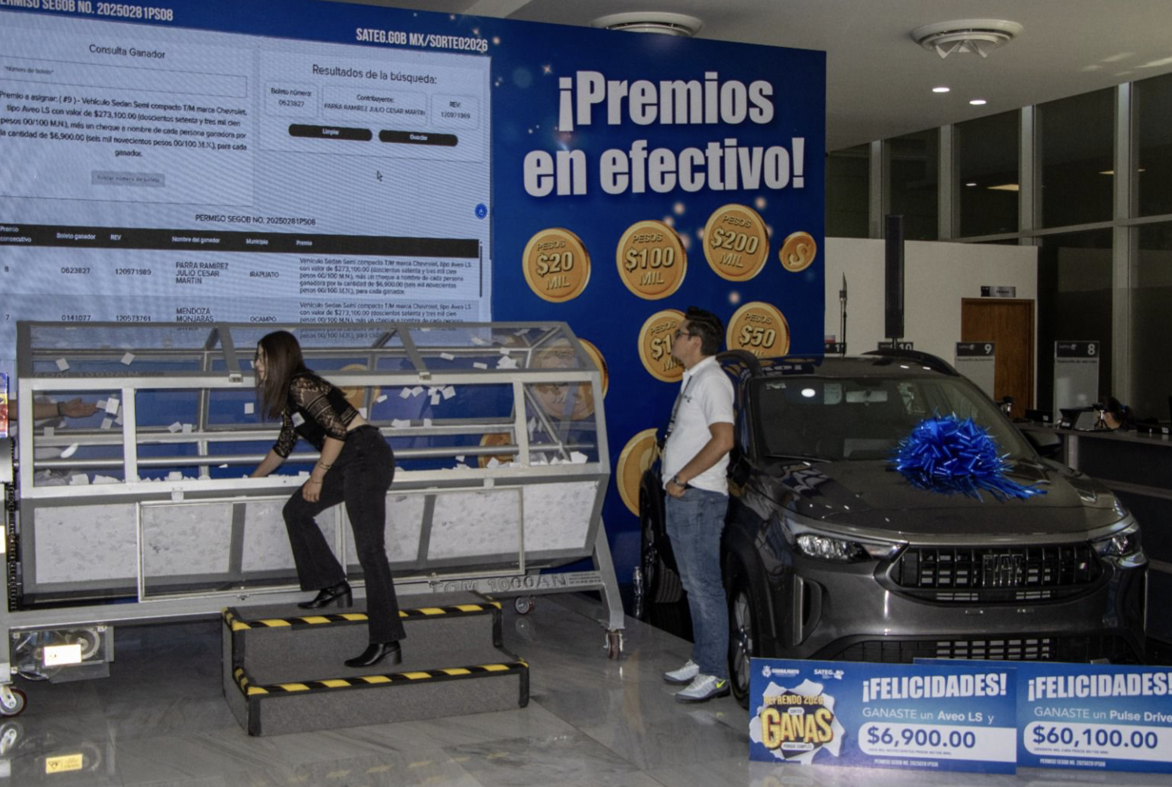 ¿Pagaste tu refrendo? Guanajuato rifó camionetas, autos y hasta 200 mil pesos