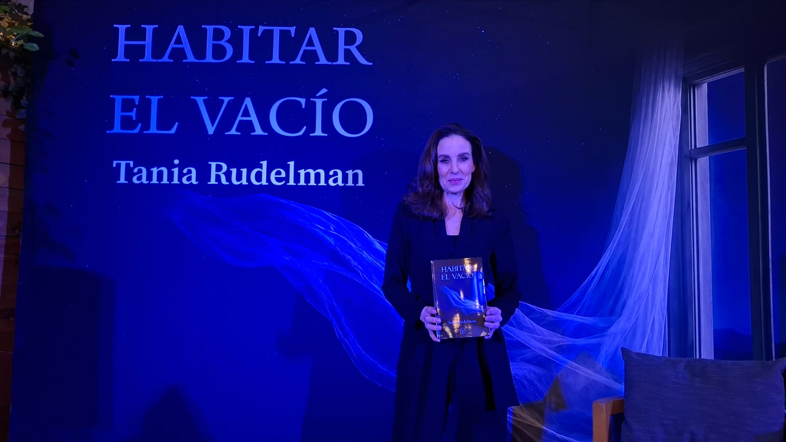 “Habitar el vacío”, Opera Prima de Tania Rudelman, un acompañamiento para la transformación personal
