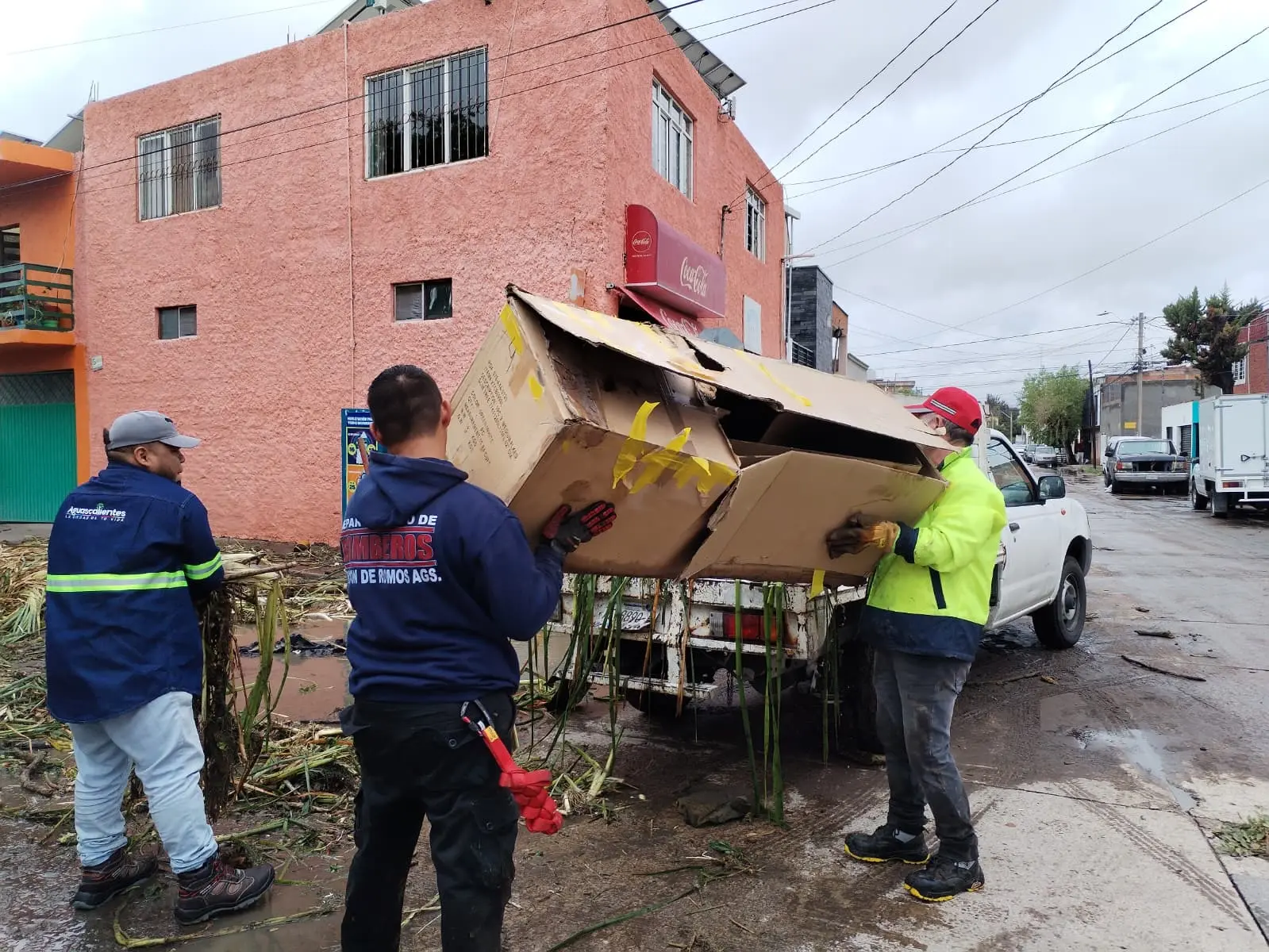 Comercios estiman pérdidas multimillonarias por tormenta del fin de semana