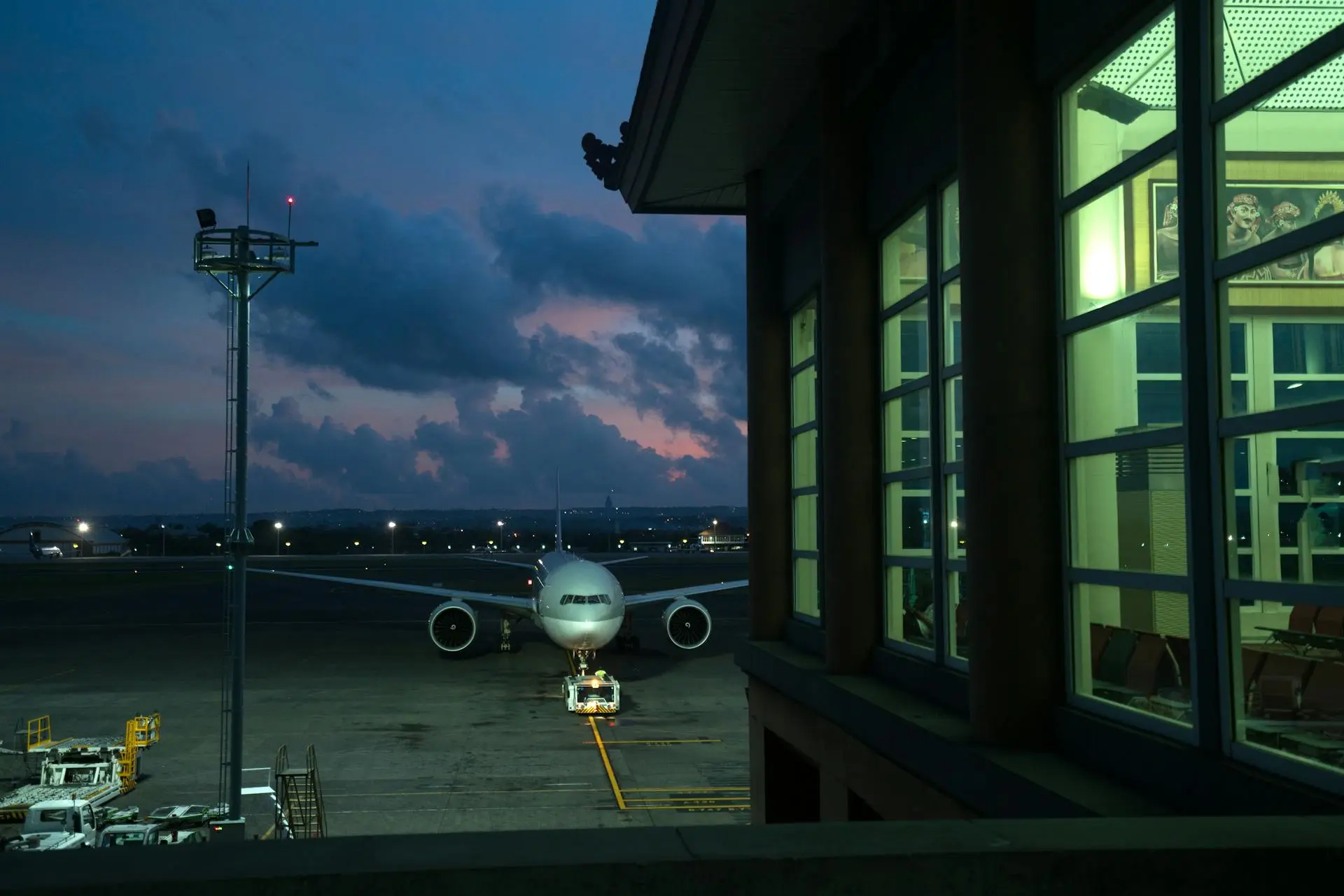 Habrá filtros sanitarios en Aeropuerto de Aguascalientes ante brote de ébola en África